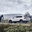 Suport 2 biciclete cu prindere pe haion Thule OutWay Platform 993001 pentru Hyundai Inster 5 usi SUV model 2024 - prezent